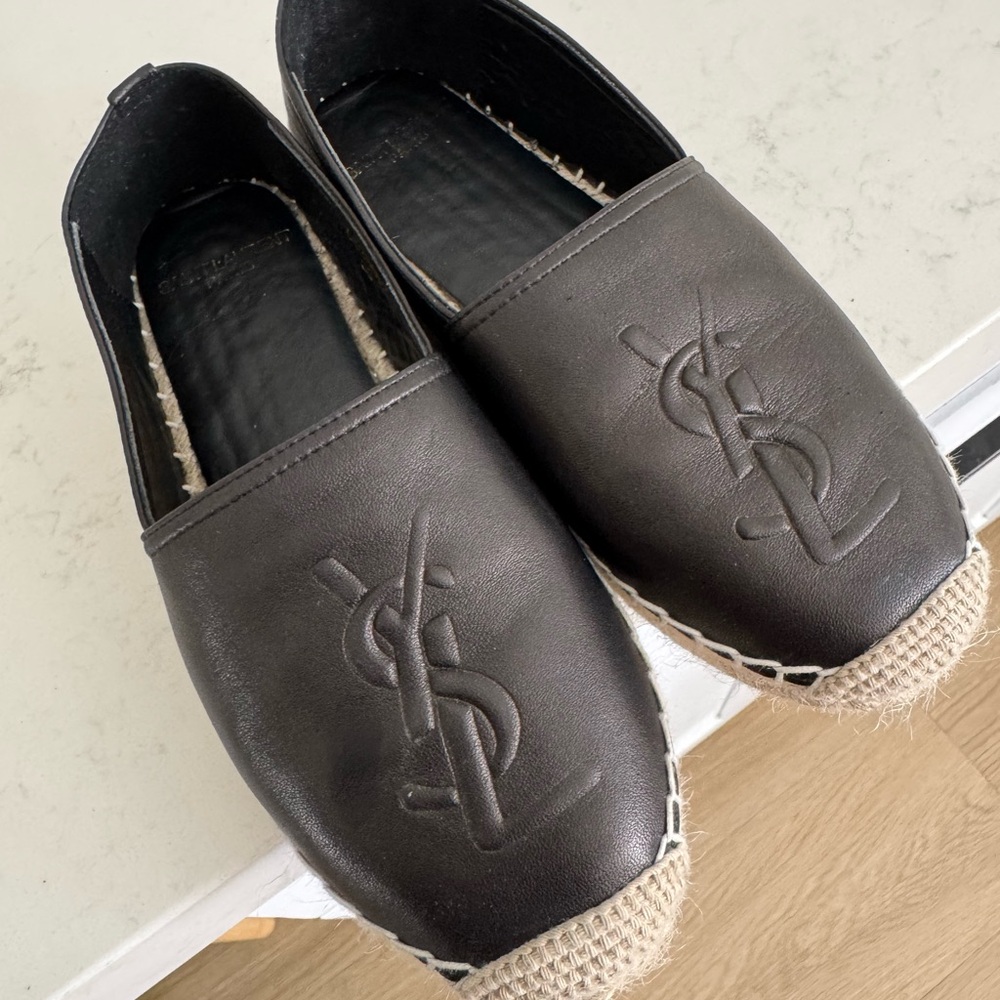 Saint Laurent Black Leather Loafers - Picture 3 of 11